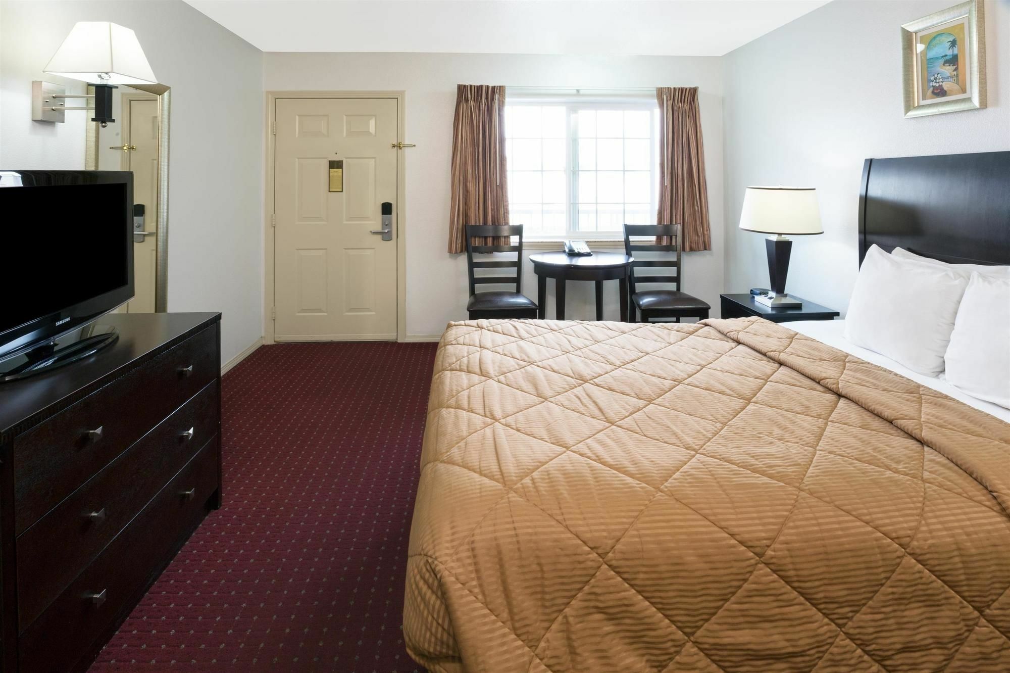 Days Inn By Wyndham Newport Or Luaran gambar
